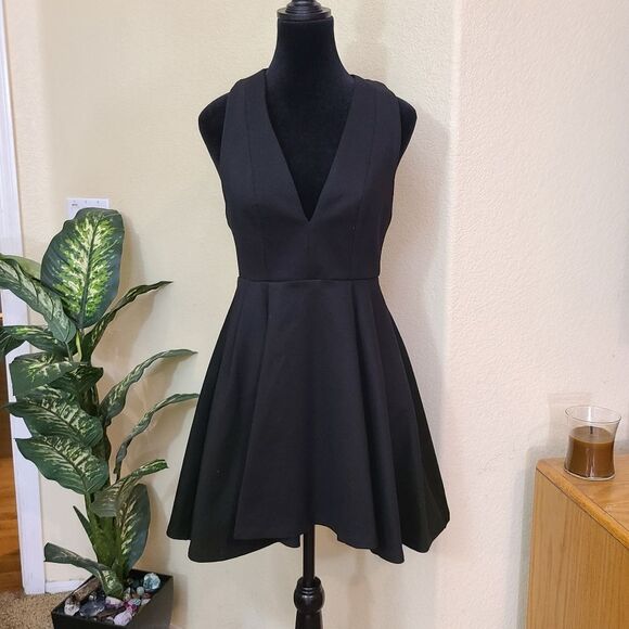 ANGL Dresses & Skirts - 🌿"ANGL" dress size S